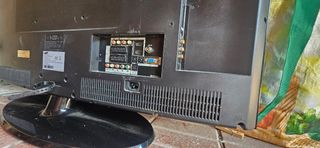 TV Samsung LCD 38" negra NO TIENE TDT EN HD!!