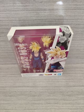 SH FIGUARTS SON GOHAN DRAGON BALL Z