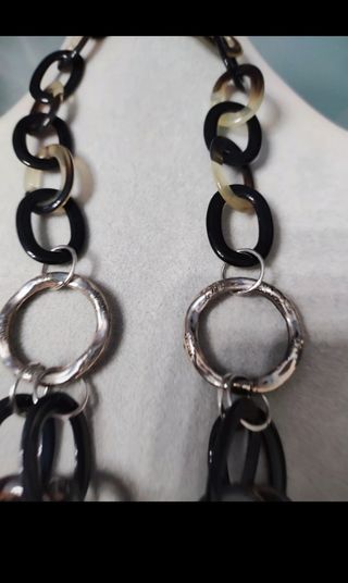 Collana vintage anni '90 beige e nera