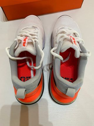 Nike Air Max Alpha Trainer 6 - Blancas y Grises