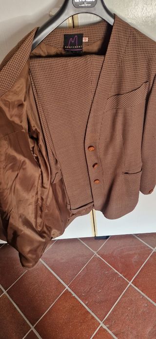 Completo giacca pantalone Mouvement marrone tg L