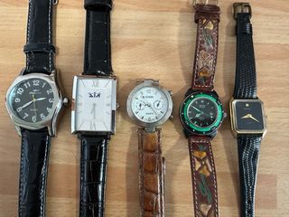 5 Orologi Polso: Blue Shark, Guess, Sis etc.