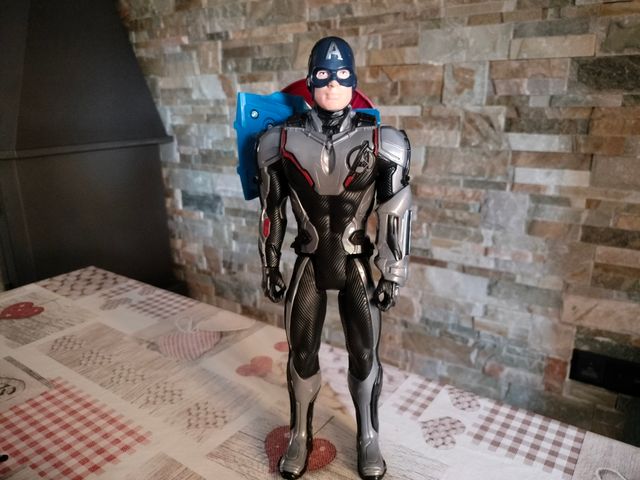 Figura, muñeco ,Capitán América