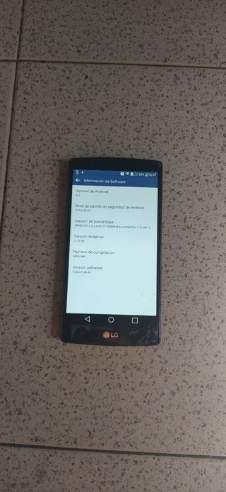 Movil pantalla rajada...LG G4...3gb Ram y 32gb