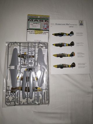 Aereo Kit Hawker Hurricane Mk I Arma Hobby 1/72