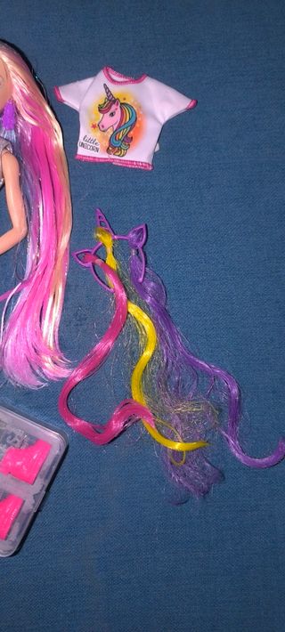 Muñeca Barbie Cabello Arcoiris