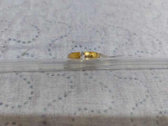Anillo dorado, talla 7