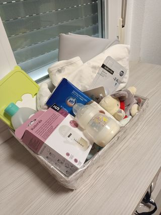 Cesta regalo bebé recién nacido