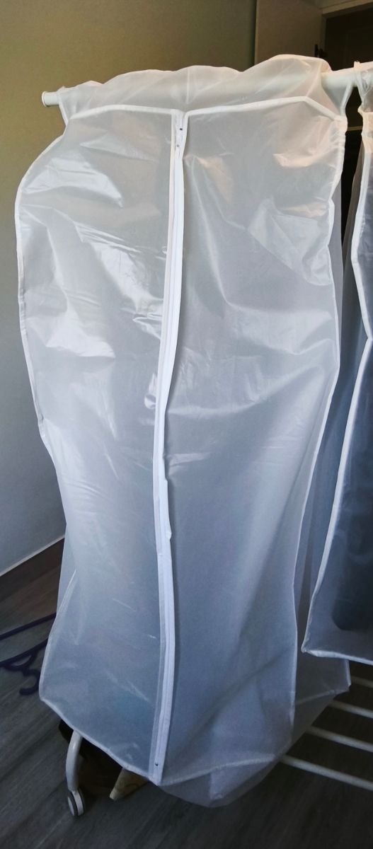 Bolsa Ropa - Protectora, translúcida, transpirable