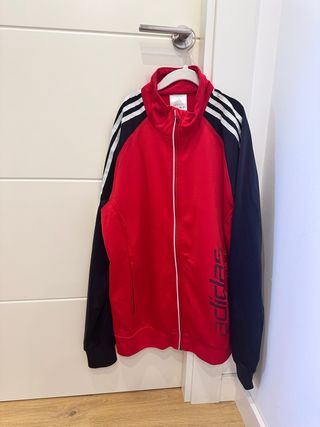 Chaqueta Adidas roja y negra - Talla S