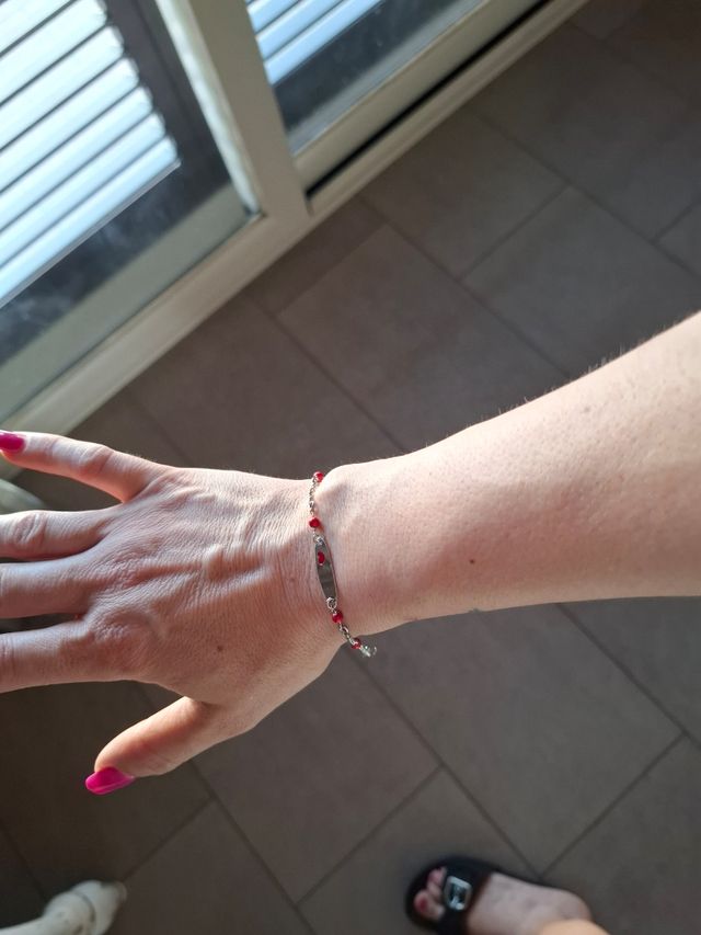 Bracciale argento con perle rosse