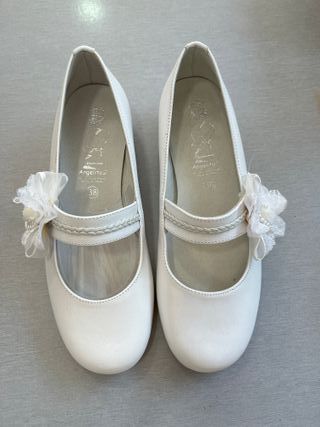 Zapatos ceremonia niña piel blanca talla 38