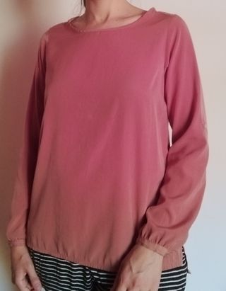 Blusa rosa manga larga