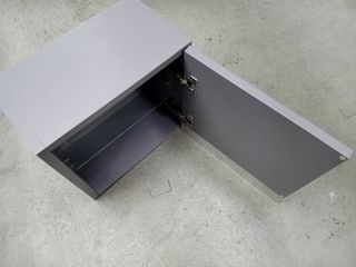 Mobile con ripiano da muro