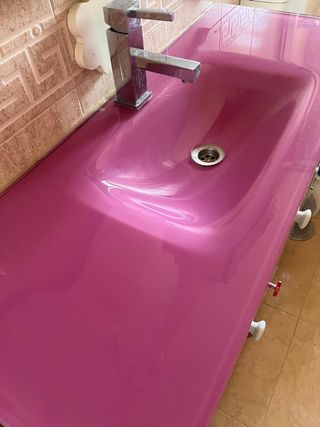 Lavabo rosa de cristal