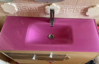 Lavabo rosa de cristal