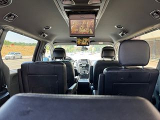 Lancia Voyager S 2014