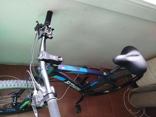 Bececleta aluminio bitwein muy buena 
