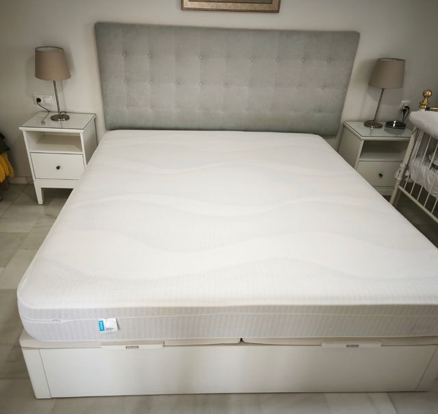 Cama de matrimonio 180x200