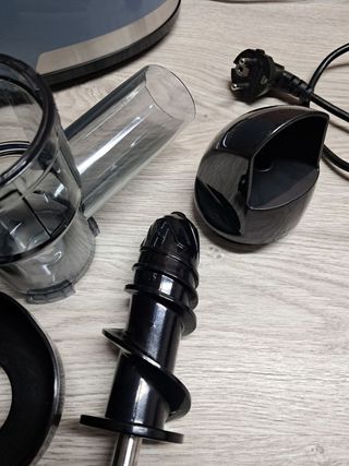 Licuadora prensado en frío - Extractora de zumo