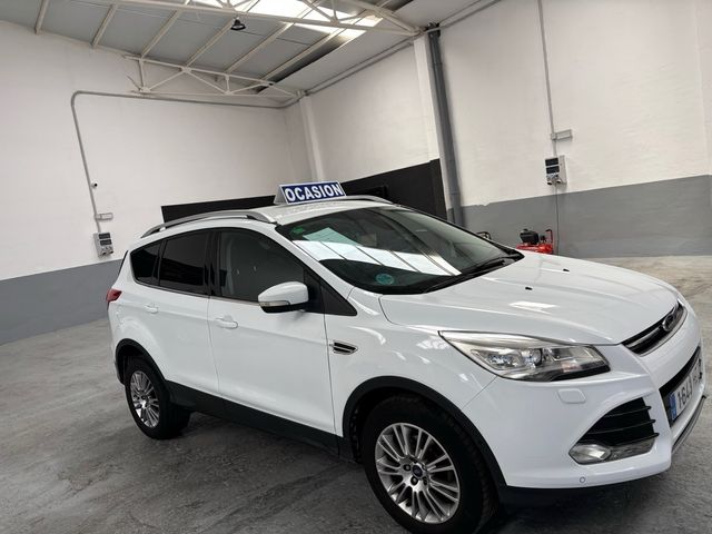 Ford Kuga 2014