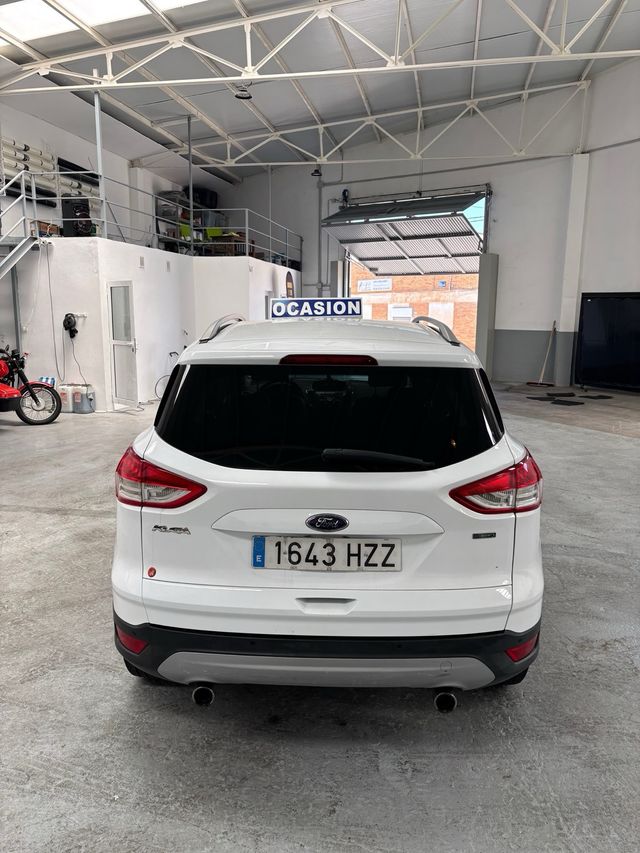 Ford Kuga 2014