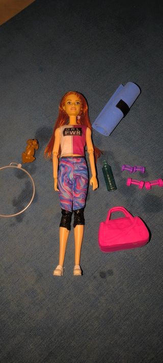 Muñeca Barbie Gimnasta
