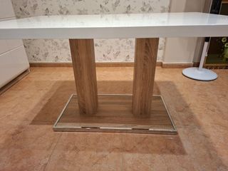 Mesa comedor blanco-madera