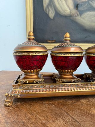 3 Bombonera su base.