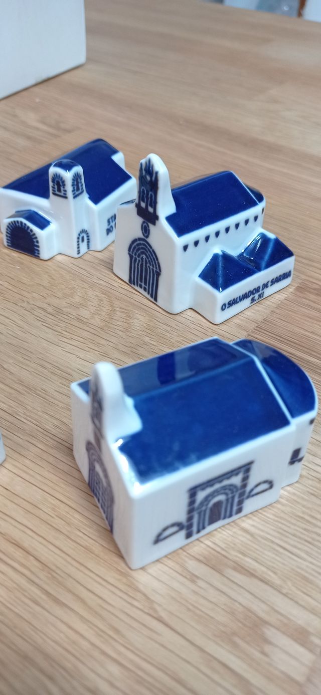 Sargadelos: 7 Iglesias Románicas