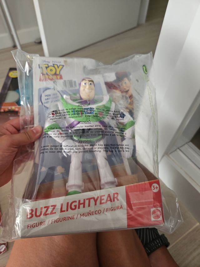 Buzz Lightyear Figura - Toy Story