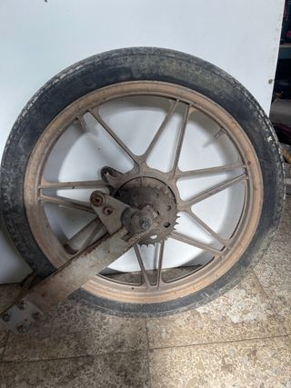 Ruedas serbi variant