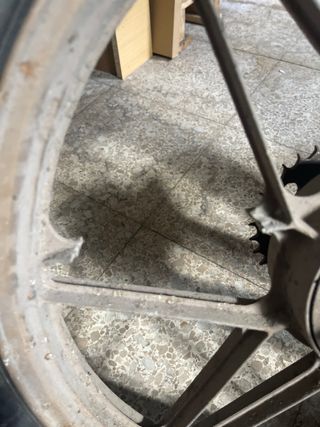 Ruedas serbi variant