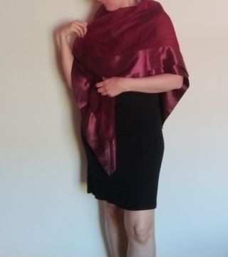 Chal Rojo Vino - Chal de Encaje