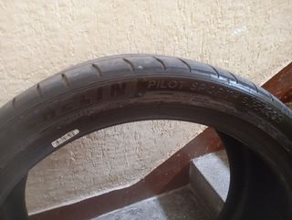 Neumático Michelin Pilot Sport 4S 255/35/19 96Y

