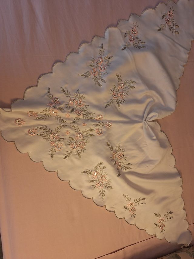 Mantilla y delantal niña - Blanco/Rosa