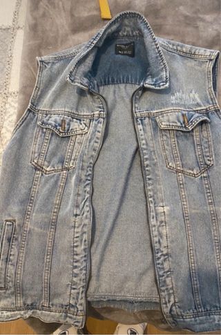 Chaqueta vaquera sin mangas