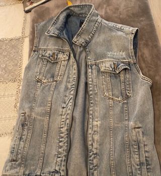 Chaqueta vaquera sin mangas