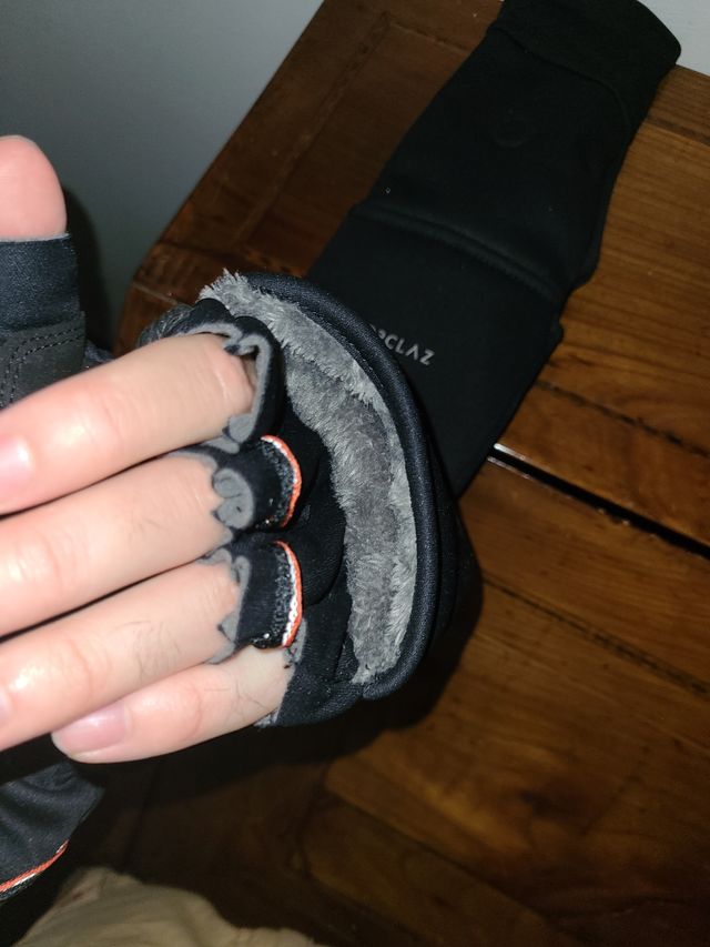 Guanti Vela Forclaz - neri Nuovi Mai usati