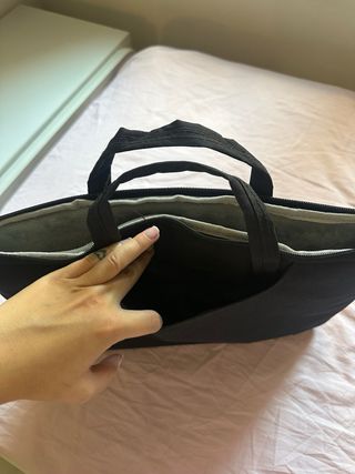 Funda portátil 16" negra