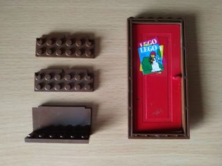 LEGO 232 Bungalow vintage: Porta e pezzi