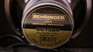 Amplificador Behringer V-Tone GM108