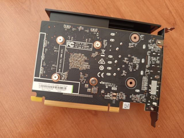 Zotac GTX 1650 - Tarjeta gráfica