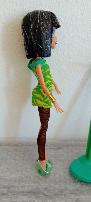 Boneca Cleo de Nile Monster High