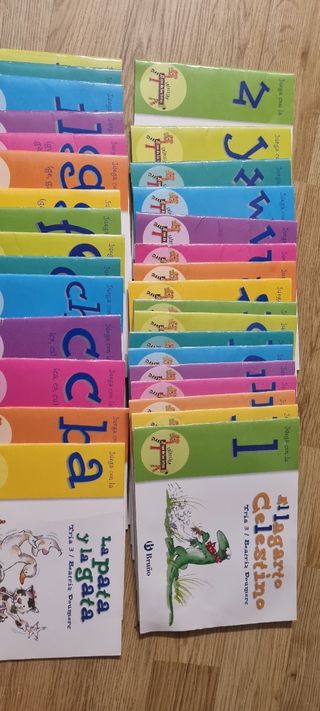 La pata y la gata: Juega con la a (El Zoo de la...