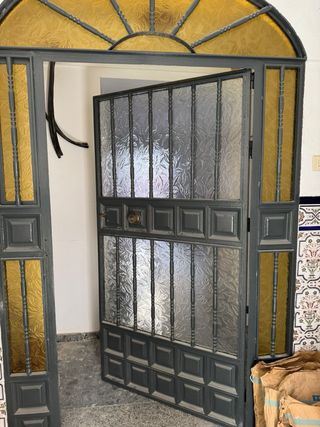 Puerta hierro forja vintage
2,80x2,50