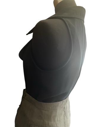 Chaleco negro elegante