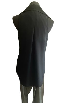 Chaleco negro elegante