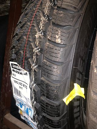 2 Neumáticos Bridgestone 195/65 R15 91T