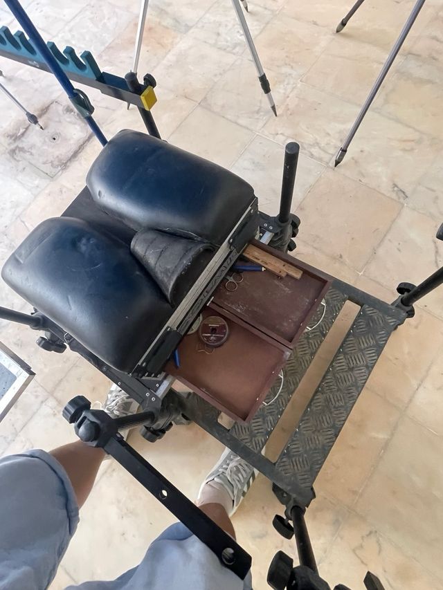 Silla pesca Colmic + Paraguas